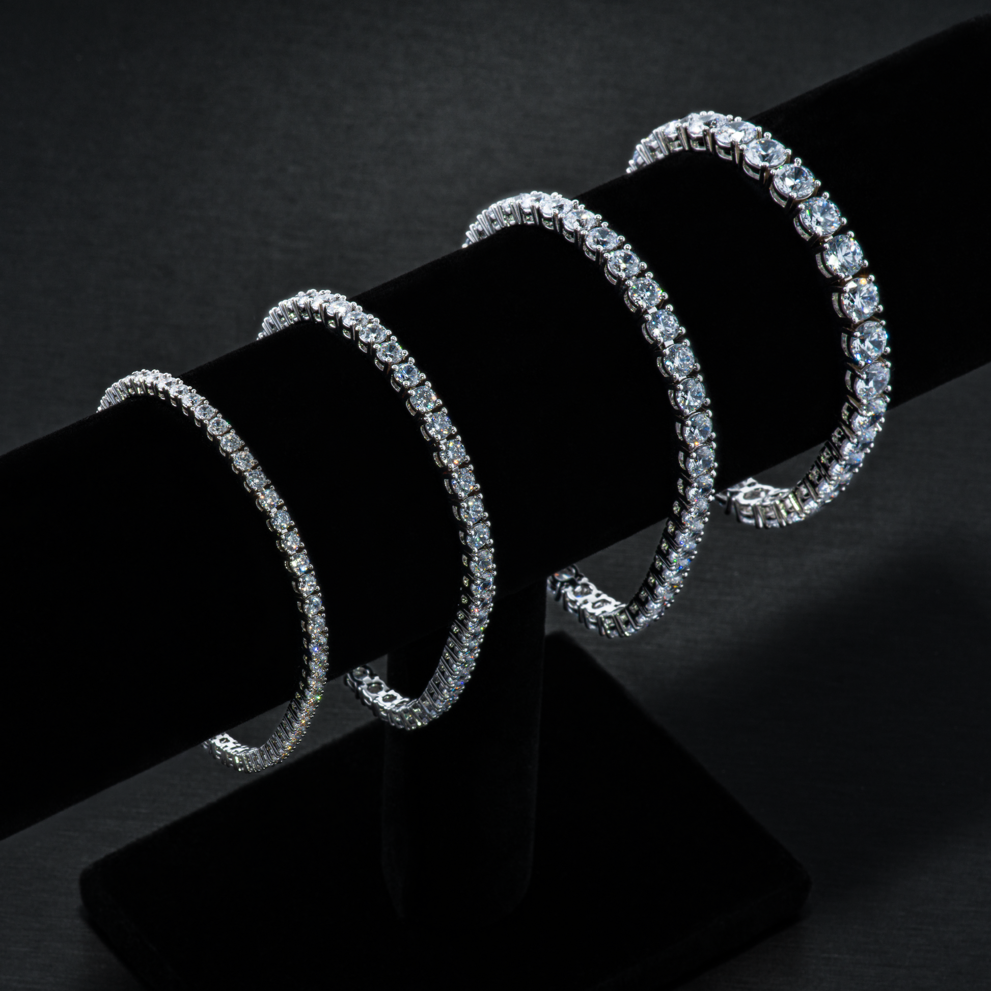Round Cut Tennis Bracelet (TBAA) - TMT The Money Thing